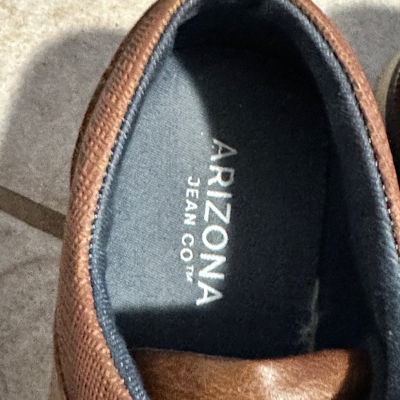 Arizona Dockers size 4 big Boys - Picture 3 of 4